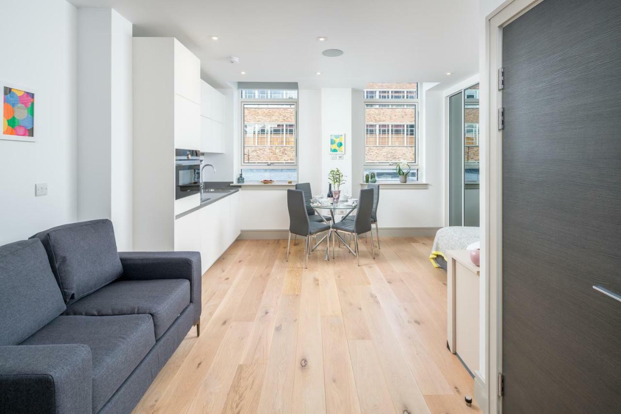 Modern London City Apartment - Victoria Line מראה חיצוני תמונה
