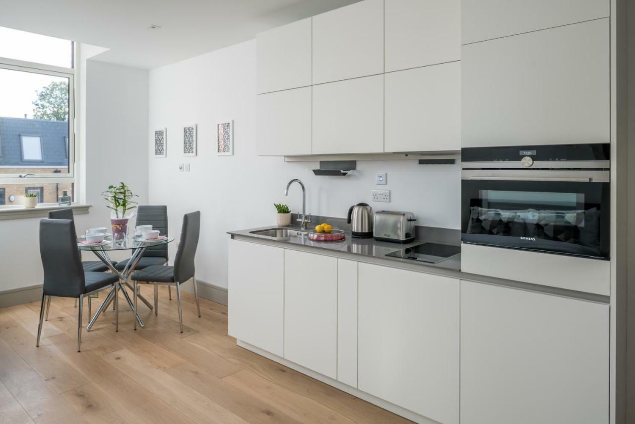 Modern London City Apartment - Victoria Line מראה חיצוני תמונה